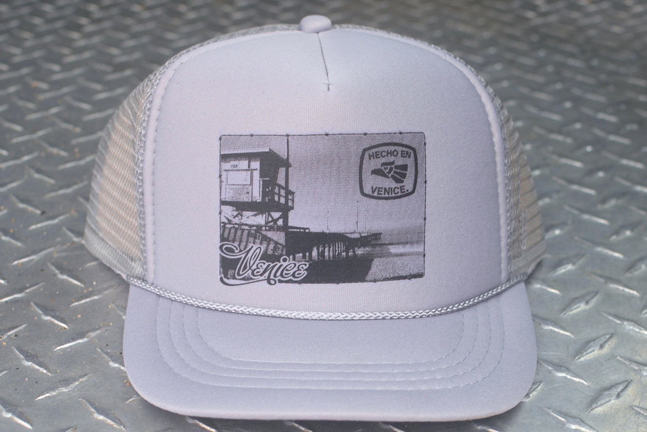 VENICE PIER YOUTH TRUCKER HAT